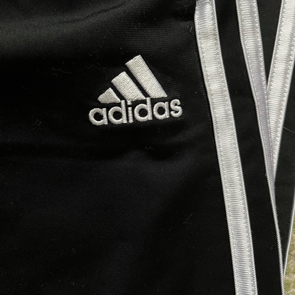 Adidas boys 10-12 joggers. Nylon material black and white.